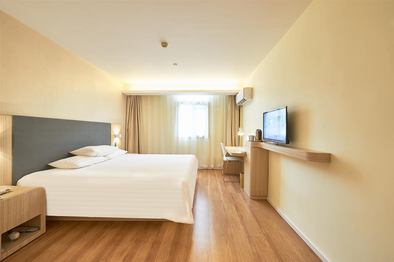 Hanting Hotel Shanghai Hongqiao National Exhibition Center Jidi Road Exterior photo
